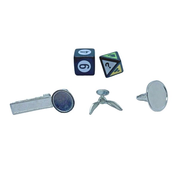 Harry Potter FIRST Edition Scene It Game Replacement Moving Pieces & Dice 2005 - Picture 4 of 5